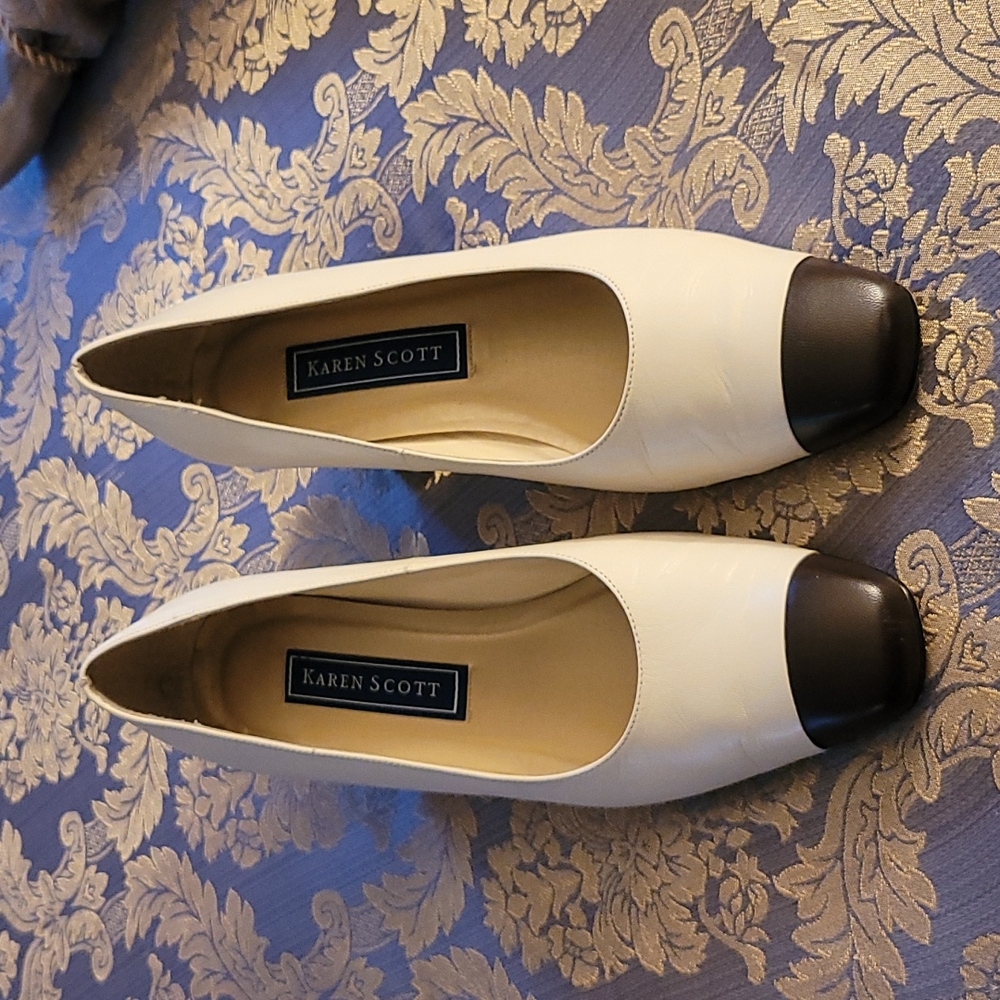 Cream White / Brown Leather Shoes